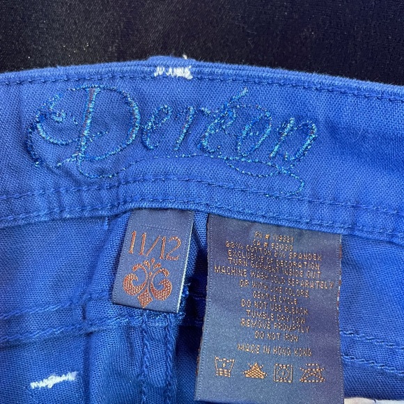 Dereon Jeans - Picture 4 of 4